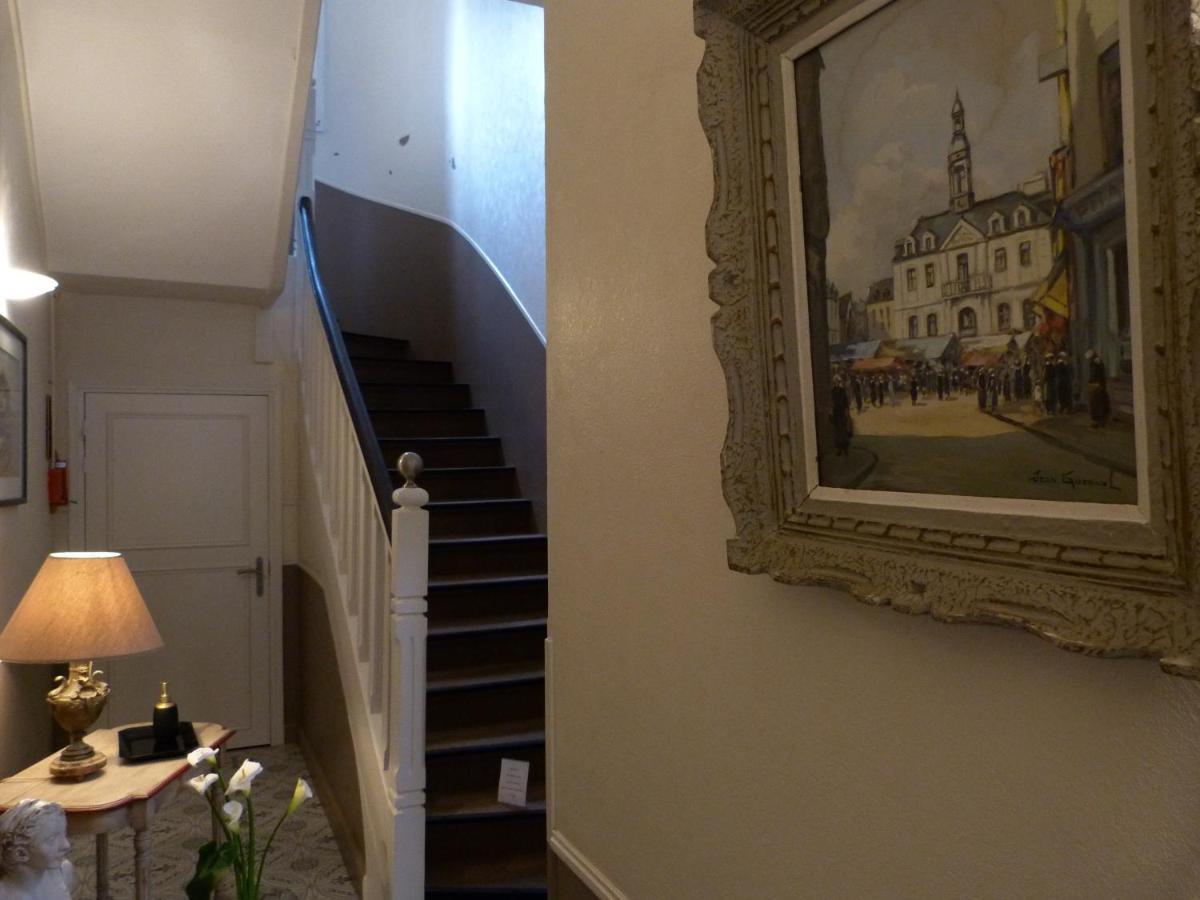Hotel Le Bretagne Vannes Esterno foto