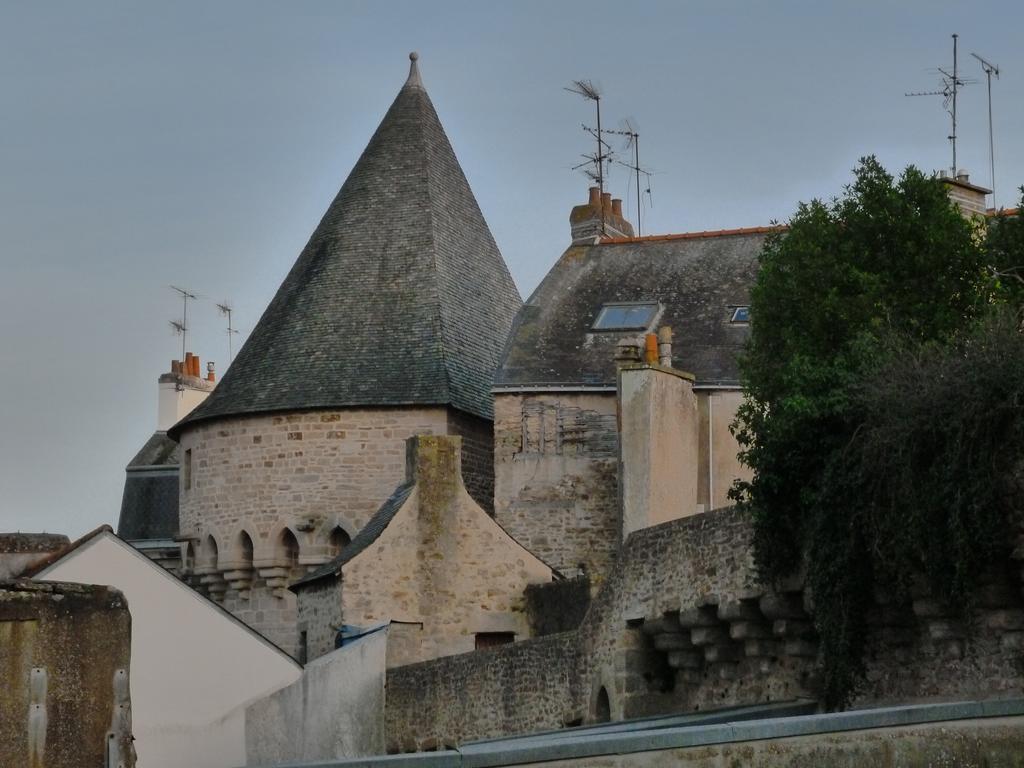 Hotel Le Bretagne Vannes Esterno foto
